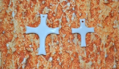 Foto Crucifixo de Porcelana 1