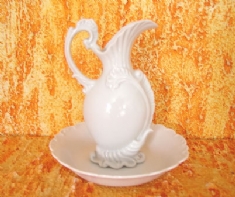 Foto Jarra de Porcelana 3 com bacia 
