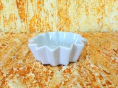 Foto Mini forma brigadeiro de Porcelana  3,5 x 7,0 