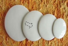 Foto Placa de Porcelana oval 230   sem furo 