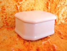 Foto Porta Joias de Porcelana oitavado
