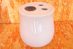Foto Pote  para creme dental e escova 2 10,0 x 9,0