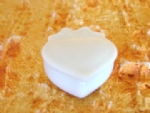 Foto Caixa de Porcelana coração com ornato 14