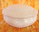 Foto Caixa de Porcelana oval com relevo 42 