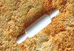 Foto Enfeite de Porcelana pau de macarrão para geladeira